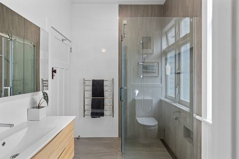 Photo of property in 405 Dey Street, Hamilton East, Hamilton, 3216