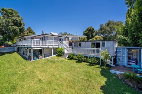 Photo of property in 8 Castleton Street, Birkdale, Auckland, 0626