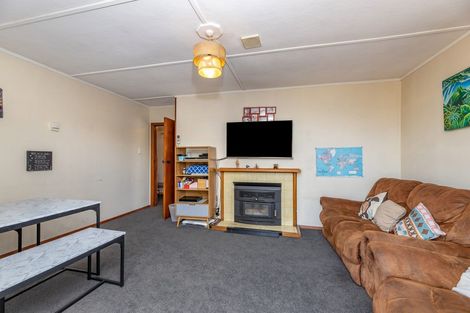 Photo of property in 6 Avro Crescent, Hornby, Christchurch, 8042