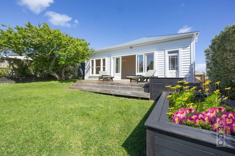 Photo of property in 28 Rata Street, Helensville, 0800