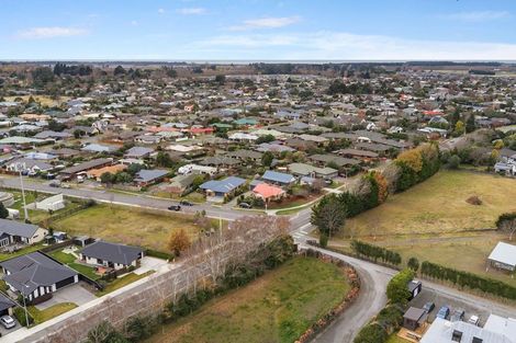 Photo of property in 145 Chinnerys Road, Woodend, 7610