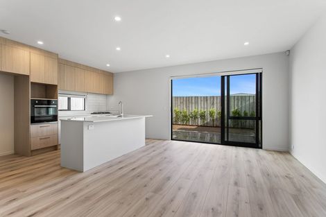 Photo of property in 105 Katikati Drive, Manurewa, 2102