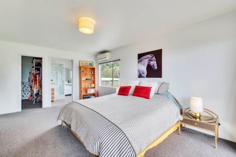 Photo of property in 69 Pipitiwai Drive, Helensville, Kaukapakapa, 0871