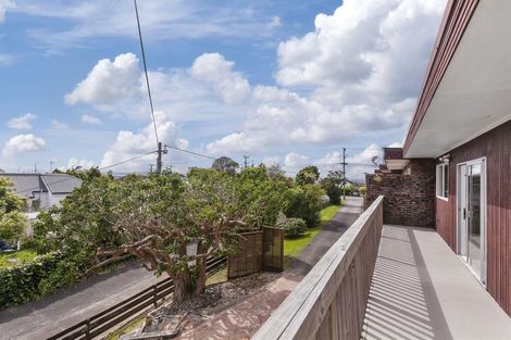 Photo of property in 4/87 Ocean View Road, Hillcrest, Auckland, 0627