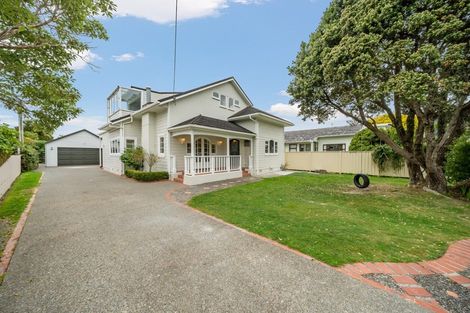 Photo of property in 15 Nile Street, Waterloo, Lower Hutt, 5011