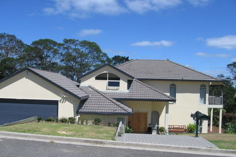 Photo of property in 75 Pemberton Avenue, Bayview, Auckland, 0629