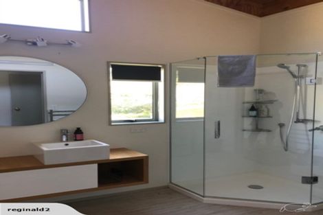 Photo of property in 116 Pa Road, Hahei, Whitianga, 3591