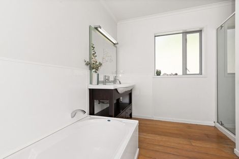 Photo of property in 88 Kent Terrace, Taradale, Napier, 4112