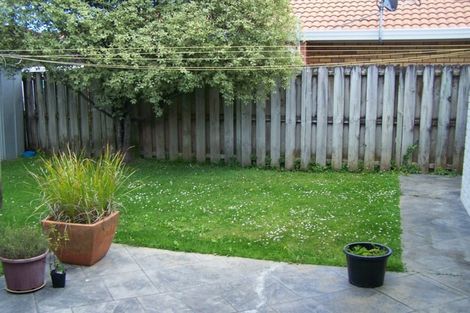 Photo of property in 42 Matterhorn Crescent, Northpark, Auckland, 2013