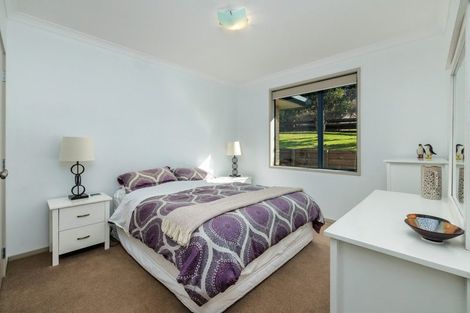 Photo of property in 2 Crackerjack Crescent, Kerikeri, 0293