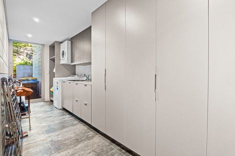 Photo of property in 44-46 Park Street, Queenstown, 9300