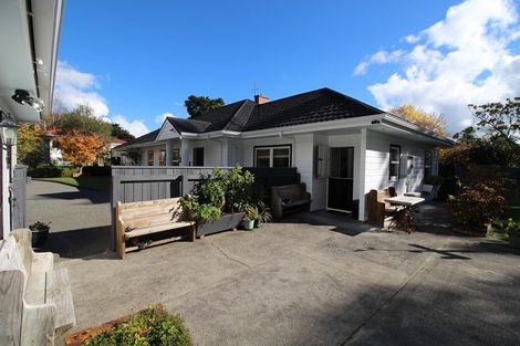 Photo of property in 8 Skerman Street, Marton, 4710