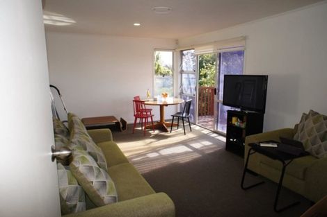 Photo of property in 4 Malmo Place, Massey, Auckland, 0614