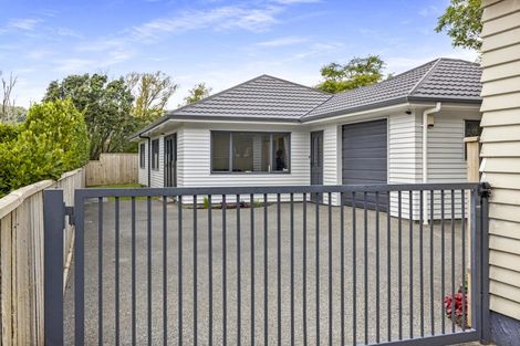 Photo of property in 316a Main Road, Tawa, Wellington, 5028