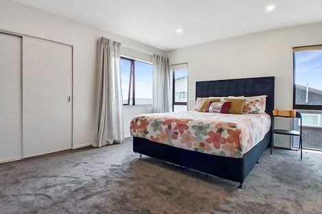 Photo of property in 50 Cloonlyon Drive, Flat Bush, Auckland, 2019