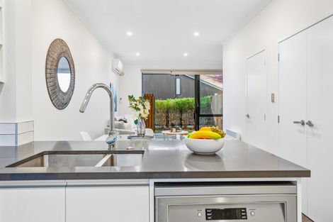 Photo of property in 26 Hobsonville Point Road, Hobsonville, Auckland, 0616