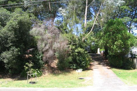 Photo of property in 27 Eskdale Road, Birkdale, Auckland, 0626