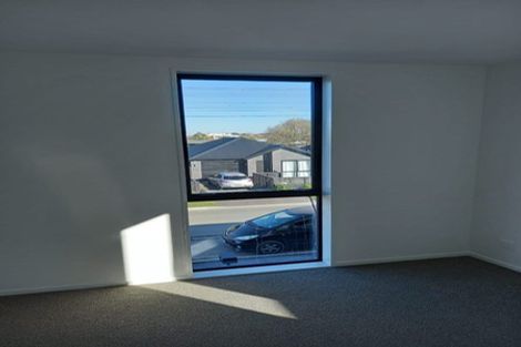 Photo of property in 18 Piripiri Place, Broomfield, Christchurch, 8042