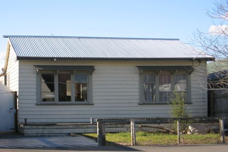Photo of property in 28 Cole Street, Masterton, 5810
