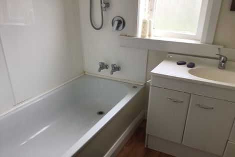 Photo of property in 378a Oxford Street, Levin, 5510