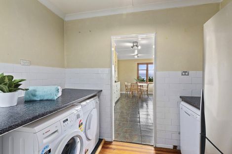 Photo of property in 93 View Road, Houghton Bay, Wellington, 6023