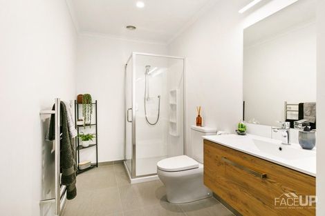 Photo of property in 7 Hudson Bay Road, Hobsonville, Auckland, 0616