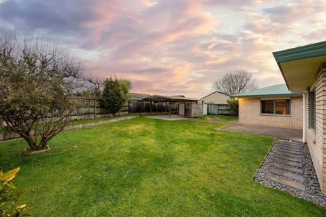 Photo of property in 3 Magellan Rise, Flagstaff, Hamilton, 3210