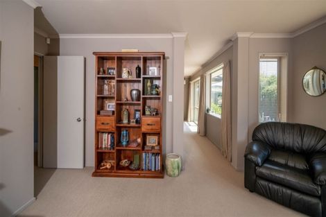 Photo of property in 35 Rolleston Drive, Rolleston, 7614