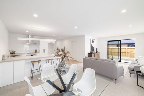 Photo of property in 4 Poipoi Place, Aranui, 8061