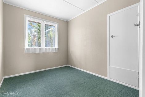 Photo of property in 2081 Paparoa Valley Road, Paparoa, 0571