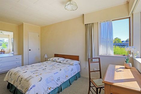 Photo of property in 23 Avondale Road, Taradale, Napier, 4112