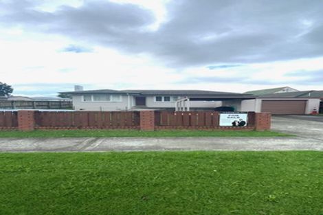 Photo of property in 18 Hunua Road, Papakura, 2110