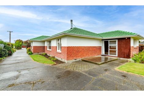 Photo of property in 1 Shaftesbury Street, Avonhead, Christchurch, 8042