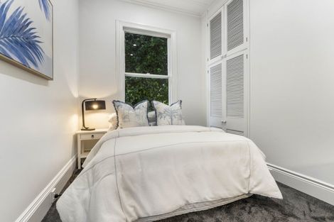 Photo of property in 25 Princes Street, Northcote Point, Auckland, 0627