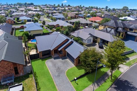 Photo of property in 12 Oldfield Court, Huntington, Hamilton, 3210