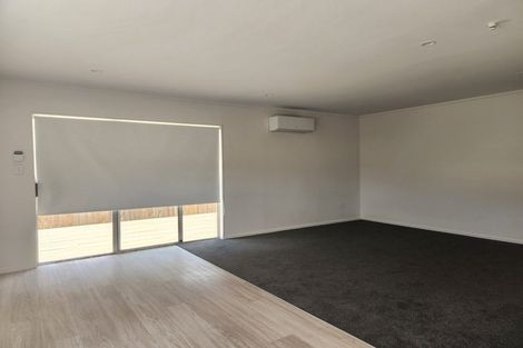 Photo of property in 2/14 Trentham Road, Takanini, Papakura, 2112