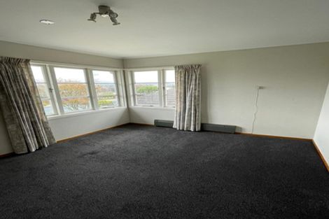 Photo of property in 51 Strid Road, Te Atatu South, Auckland, 0610