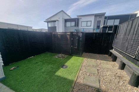 Photo of property in 17 Malcolm Calder Road, Hobsonville, Auckland, 0616