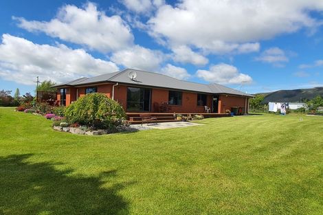 Photo of property in 11 Hunt Street, Waimate, 7978