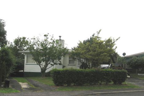 Photo of property in 9 Roseneath Place, Birkdale, Auckland, 0626