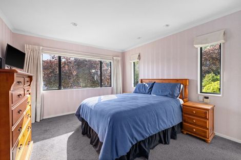 Photo of property in 11a Cumberland Rise, Taradale, Napier, 4112