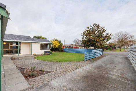 Photo of property in 39 Pencarrow Street, Highbury, Palmerston North, 4412