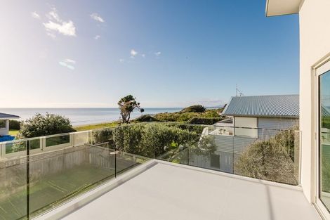 Photo of property in 177a Manly Street, Paraparaumu Beach, Paraparaumu, 5032