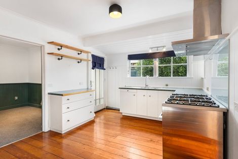 Photo of property in 210 Gascoigne Street, Raureka, Hastings, 4120