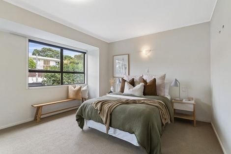Photo of property in 2/30 Vauxhall Road, Devonport, Auckland, 0624