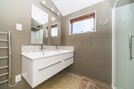 Photo of property in 12d Stonebridge Heights, Feilding, 4702