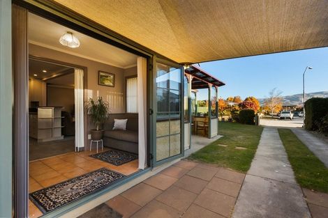 Photo of property in 11 Hotop Place, Cromwell, 9310