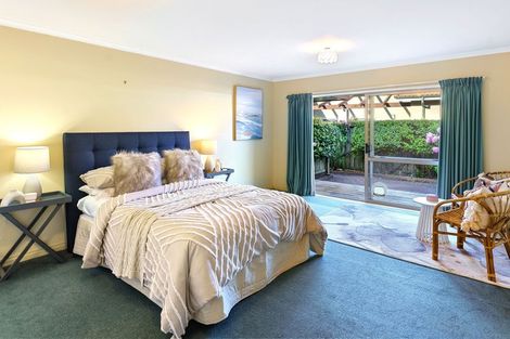 Photo of property in 5 Marewa Place, Waikanae Beach, Waikanae, 5036
