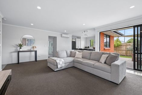 Photo of property in 110a Church Street, West End, Palmerston North, 4412