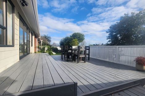 Photo of property in 11 Lorelei Place, Opaheke, Papakura, 2113